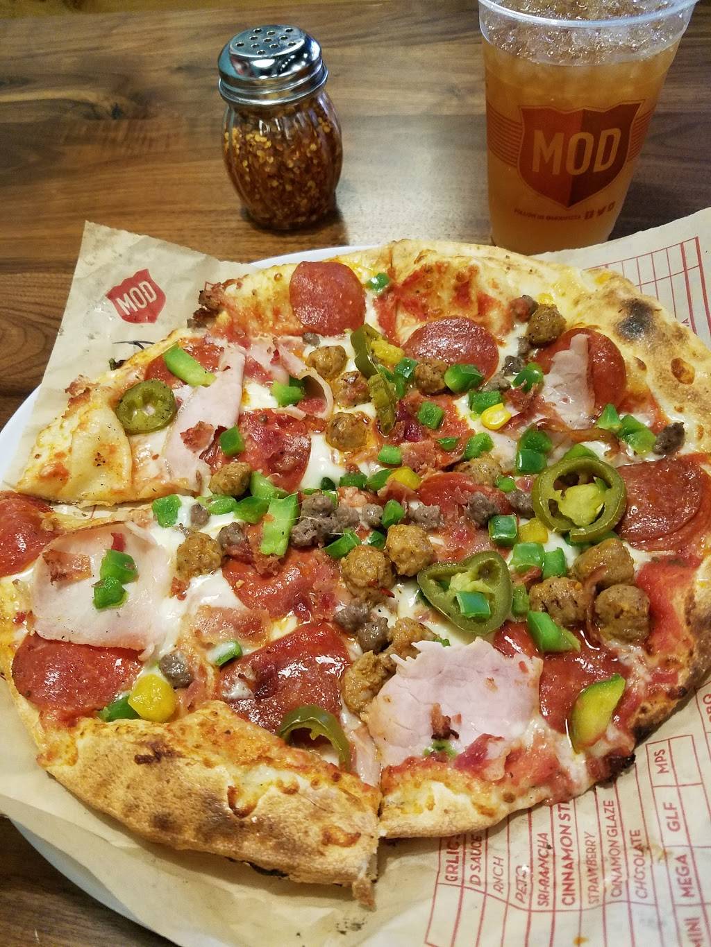 MOD Pizza | restaurant | 6777 Woodlands Pkwy Suite 314, The Woodlands, TX 77382, USA | 2817190148 OR +1 281-719-0148