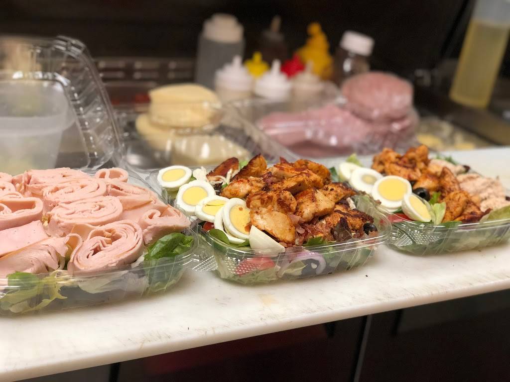 Falls Pizza | restaurant | 103 Main St, Chicopee, MA 01020, USA | 4135949133 OR +1 413-594-9133