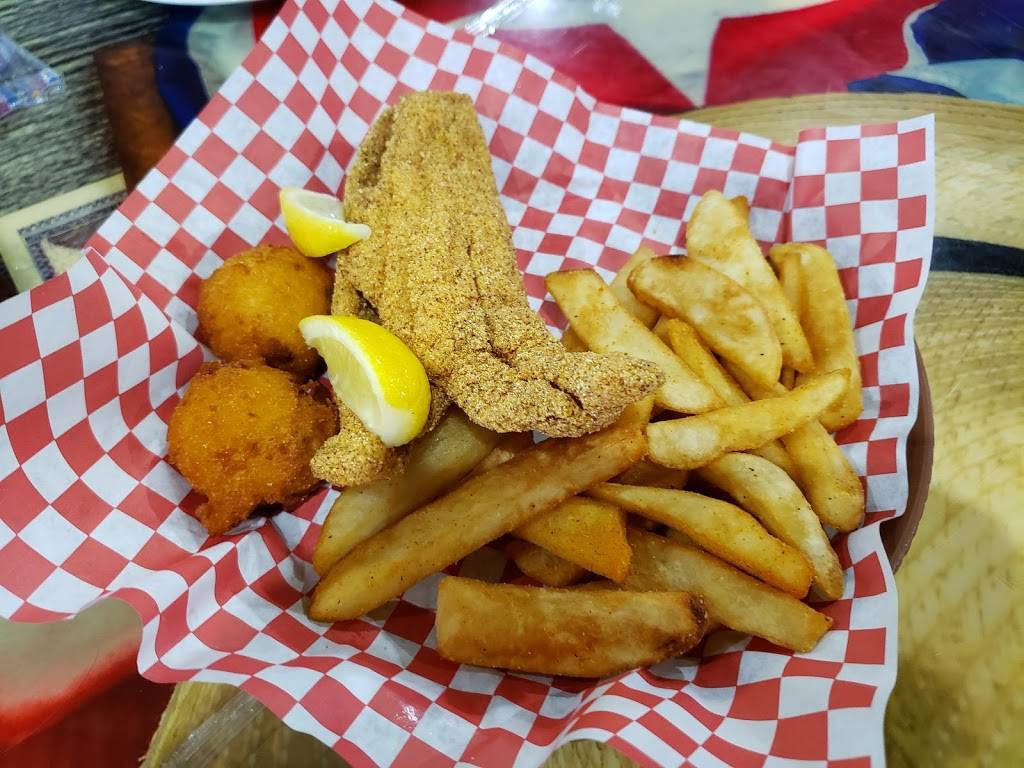 Fish and Tails Oyster Bar | restaurant | 807 S Central Expy, Richardson, TX 75080, USA | 9727739122 OR +1 972-773-9122