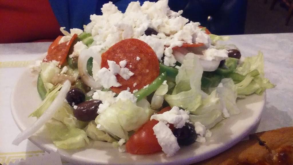 Hilltop Restaurant | restaurant | 446 Main St, Terryville, CT 06786, USA | 8605835586 OR +1 860-583-5586