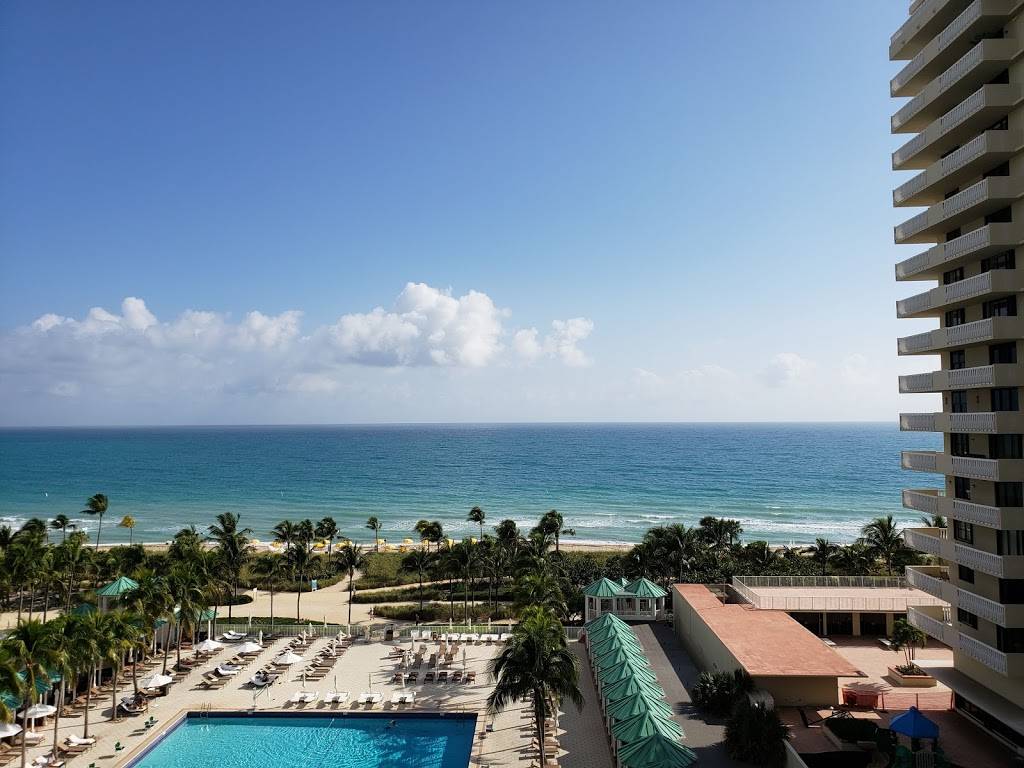 Bal Moral Restaurant | restaurant | 9801 Collins Ave, Bal Harbour, FL 33154, USA | 3058616710 OR +1 305-861-6710