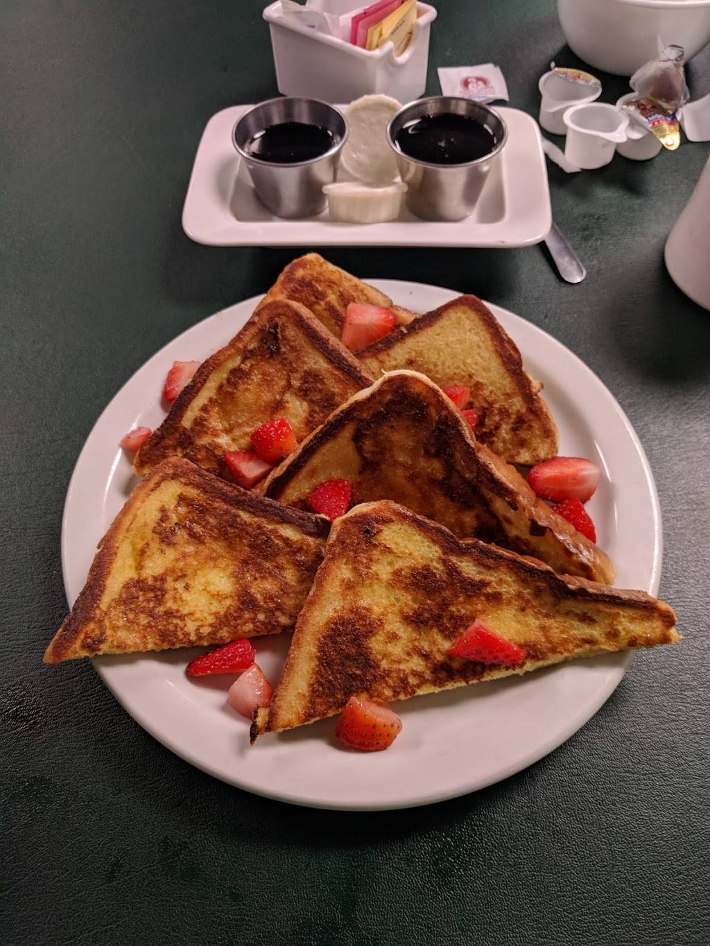 Garretts Mill Diner | restaurant | 4226 Hudson Dr, Stow, OH 44224, USA | 3309261344 OR +1 330-926-1344