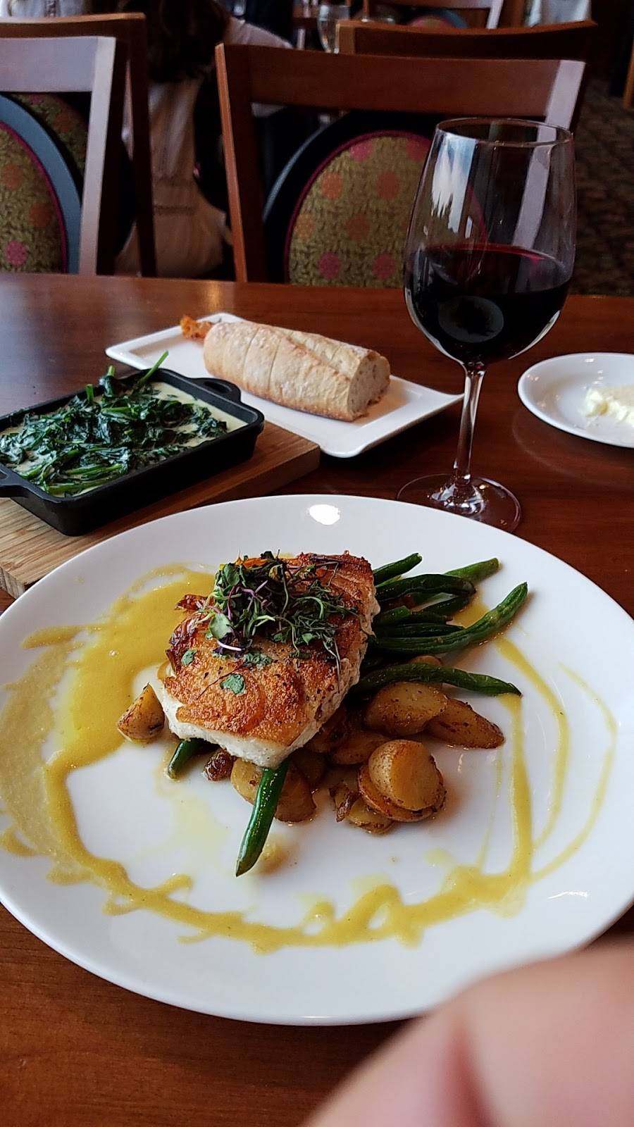 Ihlenfeld Dining Room | restaurant | 465 Lodge Dr, Wheeling, WV 26003, USA | 3042434090 OR +1 304-243-4090