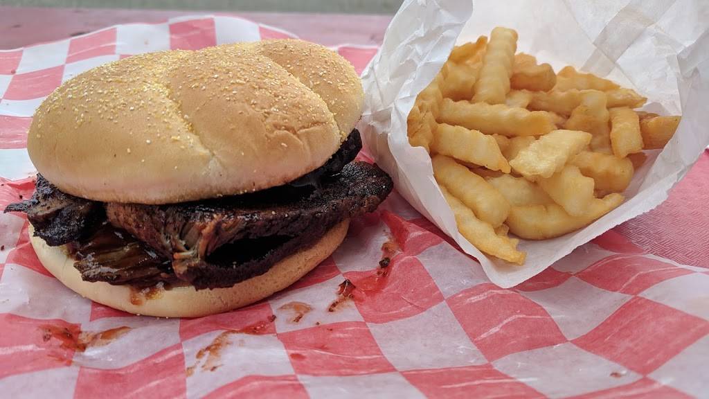 Dairy Phil | restaurant | 1131 N McEwan St, Clare, MI 48617, USA | 9893862647 OR +1 989-386-2647