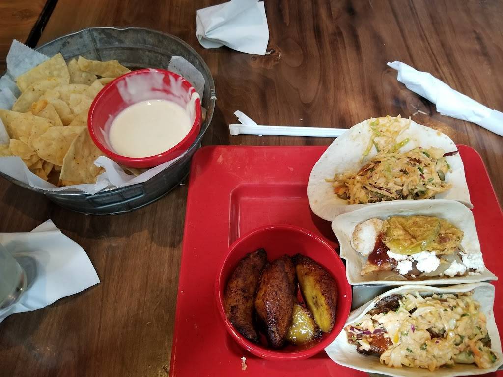 Tin Lizzys Cantina | restaurant | 26 Andrew Young International Blvd NW, Atlanta, GA 30303, USA | 4046719450 OR +1 404-671-9450