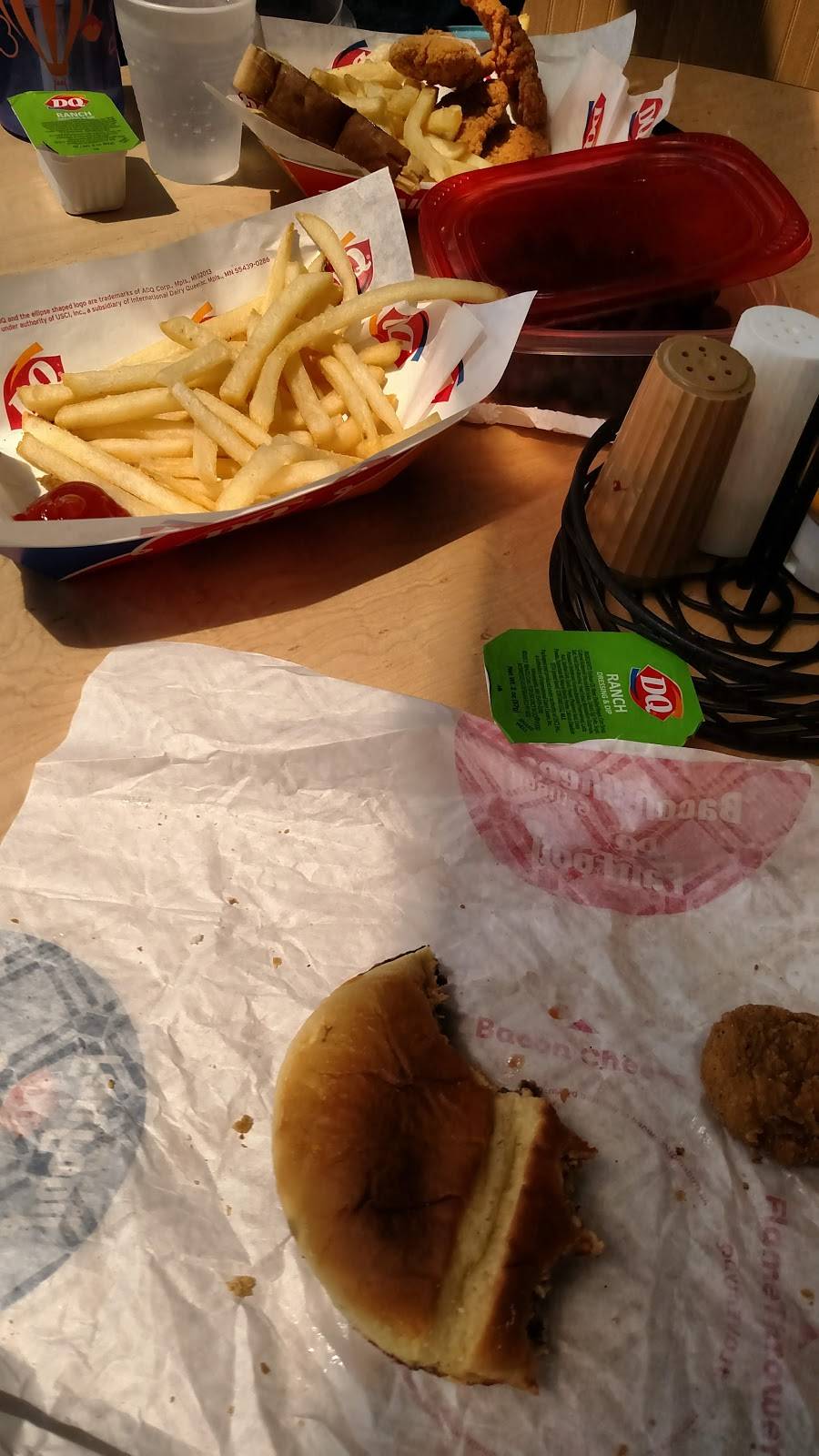 Dairy Queen Grill & Chill | restaurant | 13945 Gold Cir, Omaha, NE 68144, USA | 4023308488 OR +1 402-330-8488