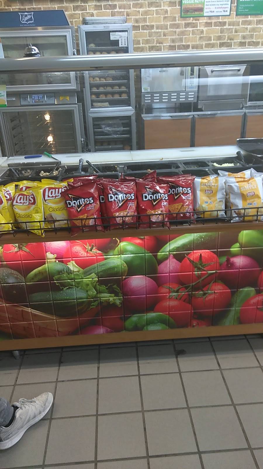 Subway | restaurant | 101 Clayton Forest Rd, Kernersville, NC 27284, USA | 3369929800 OR +1 336-992-9800