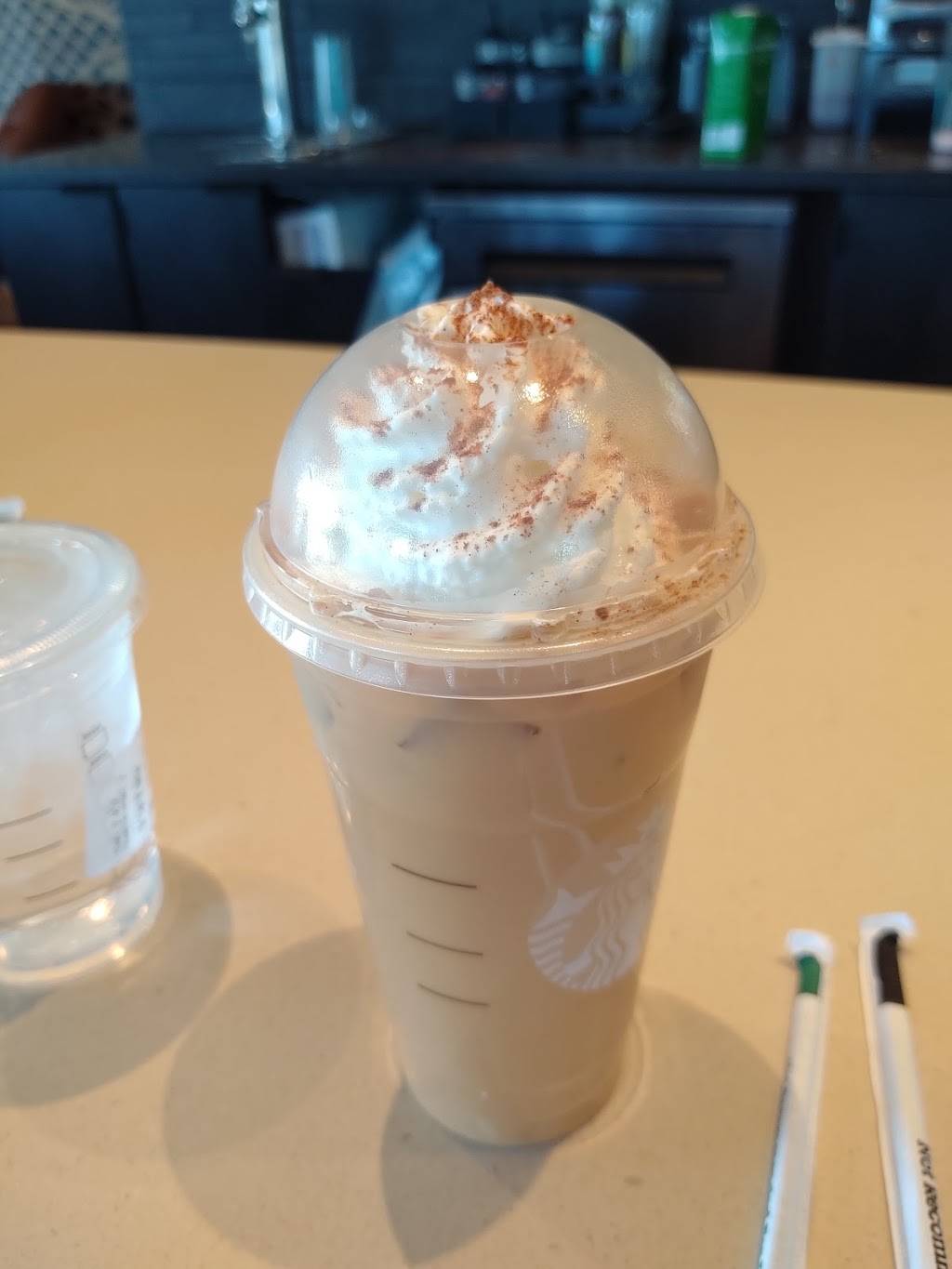 Starbucks | cafe | 111 Chapman Triangle Way, Knoxville, TN 37920, USA | 8655856511 OR +1 865-585-6511