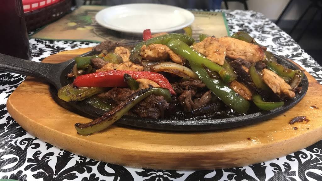 Recuerdos | restaurant | 109 W Main St, Round Rock, TX 78664, USA | 5122152295 OR +1 512-215-2295