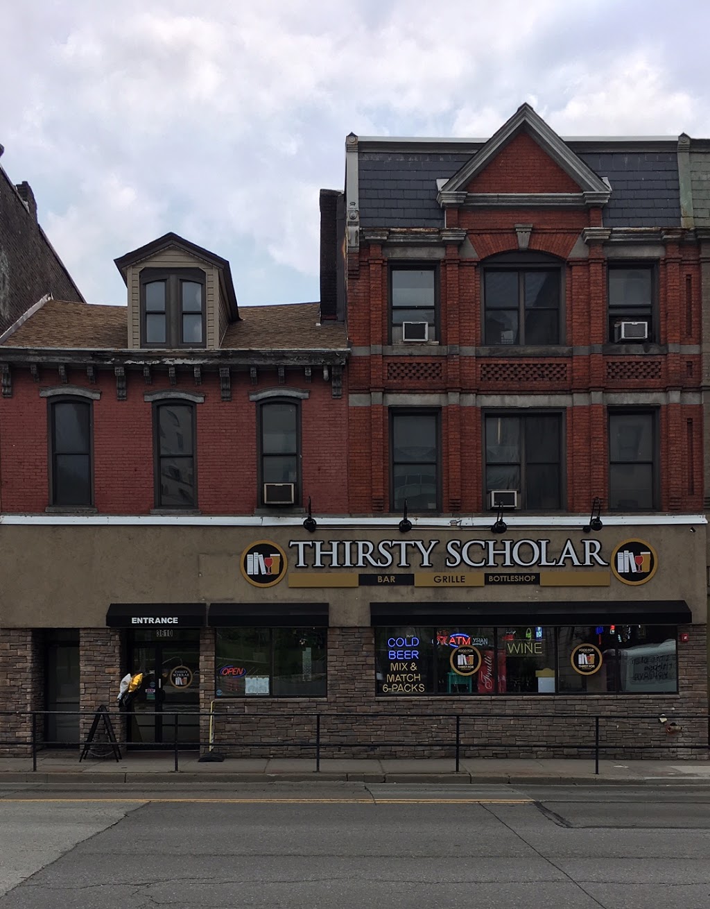 Thirsty Scholar Bar & Grille | restaurant | 3610 Fifth Ave, Pittsburgh, PA 15213, USA | 4126819770 OR +1 412-681-9770