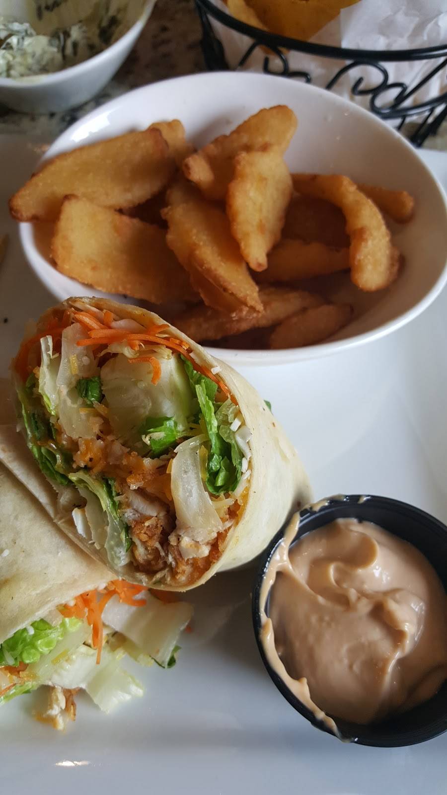 Art and Jakes Sports Bar Newnan GA | restaurant | 510 Newnan Crossing Bypass, Newnan, GA 30265, USA | 6788578226 OR +1 678-857-8226