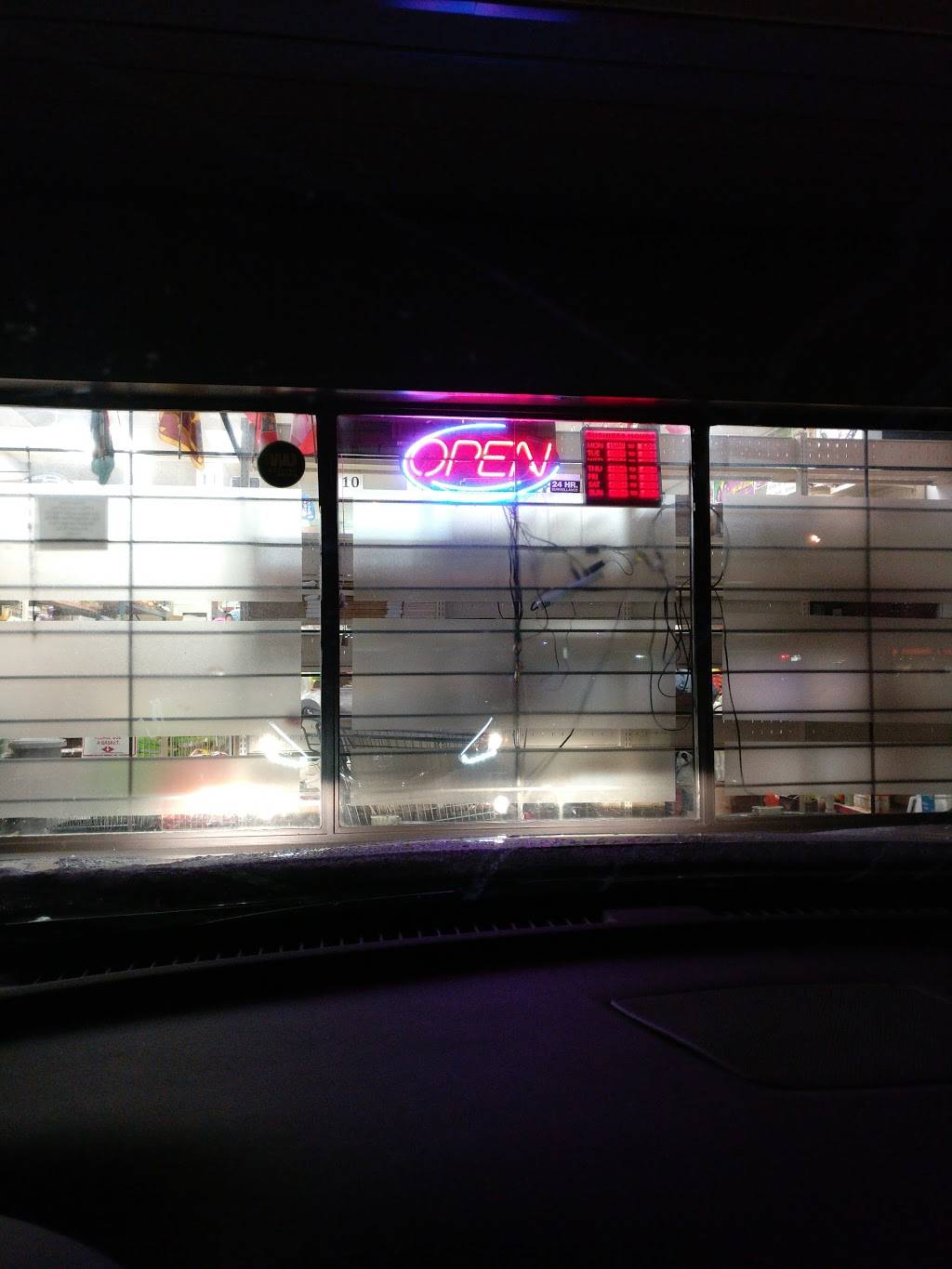 Desi Price Club | restaurant | 1950 Merivale Rd, Nepean, ON K2G 5T5, Canada | 6132249395 OR +1 613-224-9395