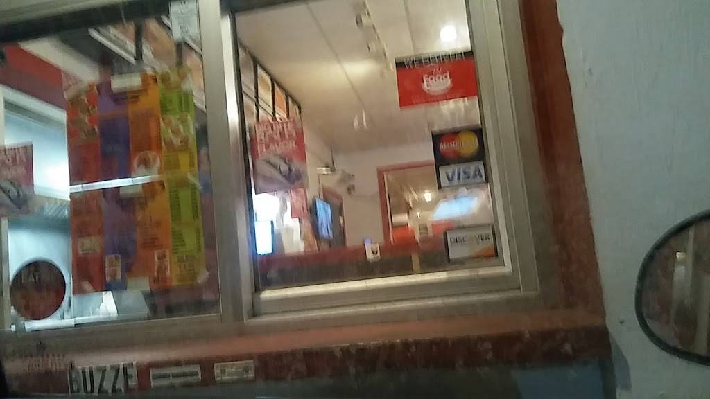 Kokomo Fish Chicken & Gyros | restaurant | 3320 S Lafountain St, Kokomo, IN 46902, USA | 7652523919 OR +1 765-252-3919