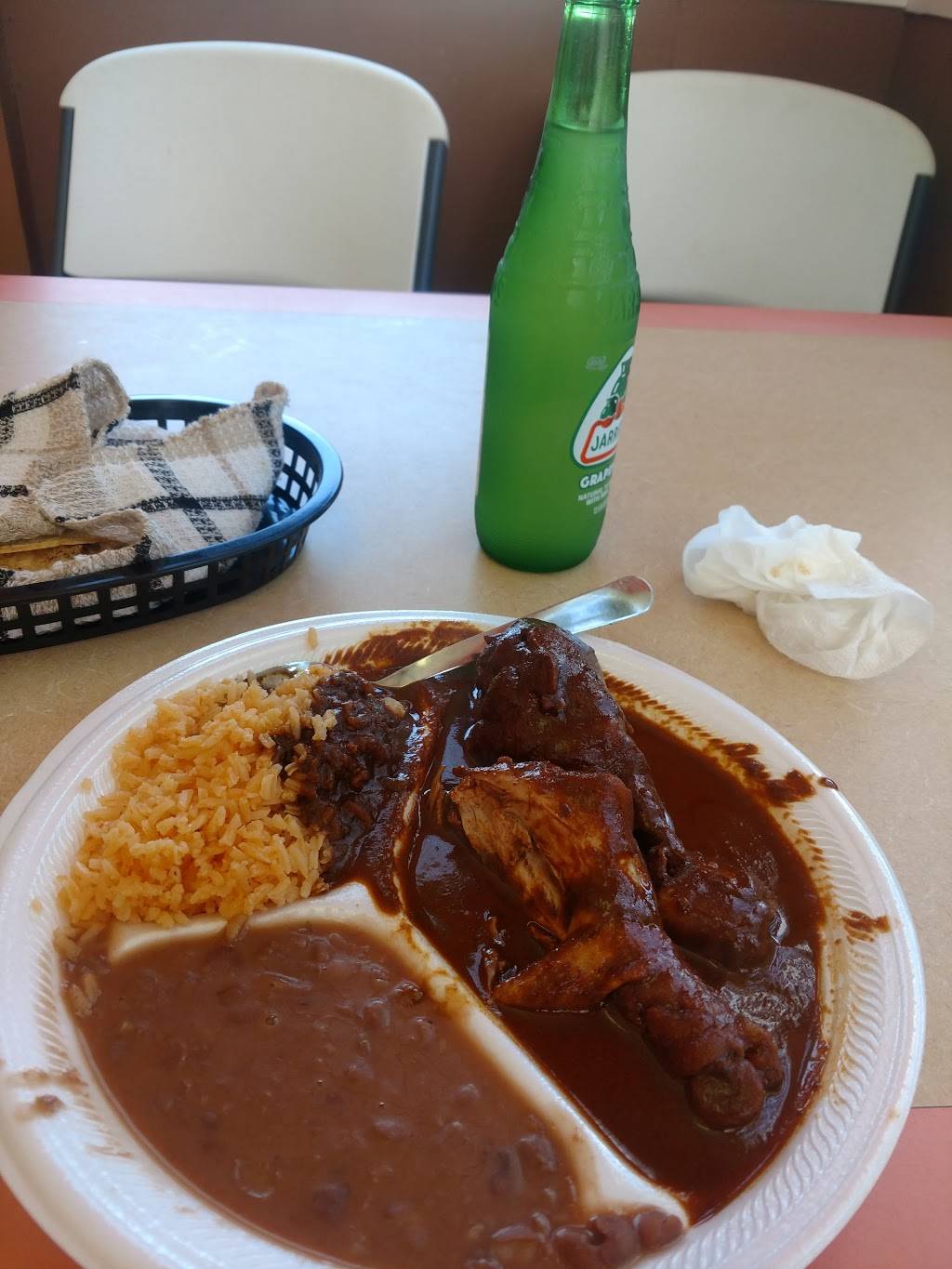 Taqueria Gonzalez | restaurant | 525 Kanuga Rd, Hendersonville, NC 28739, USA | 8282164150 OR +1 828-216-4150