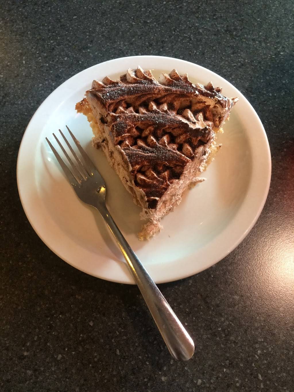 Bearnos Pizza | restaurant | 2900 Taylorsville Rd, Louisville, KY 40205, USA | 5024588605 OR +1 502-458-8605