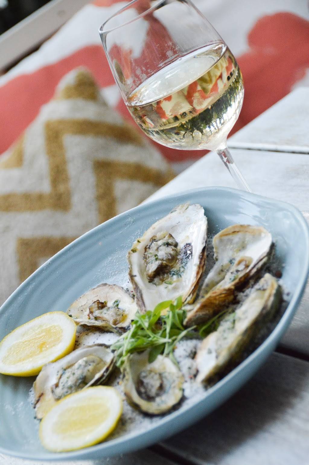 Bird & Bone | restaurant | 4041 Collins Ave, Miami Beach, FL 33140, USA | 3054241234 OR +1 305-424-1234