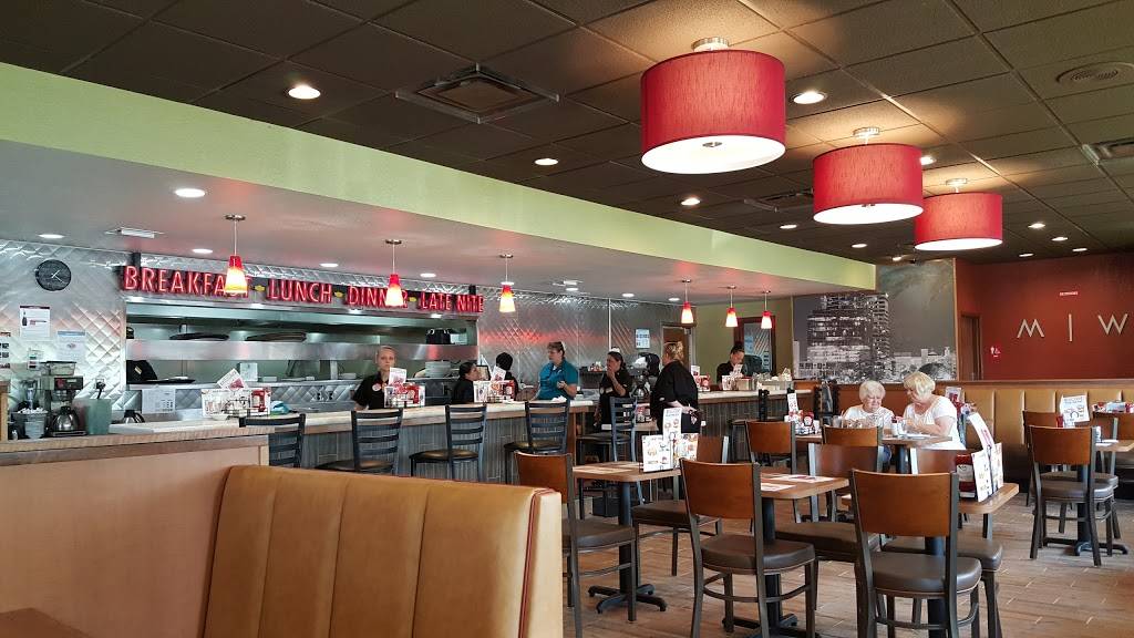 Dennys | restaurant | 11915 E Colonial Dr, Orlando, FL 32825, USA | 4073810379 OR +1 407-381-0379