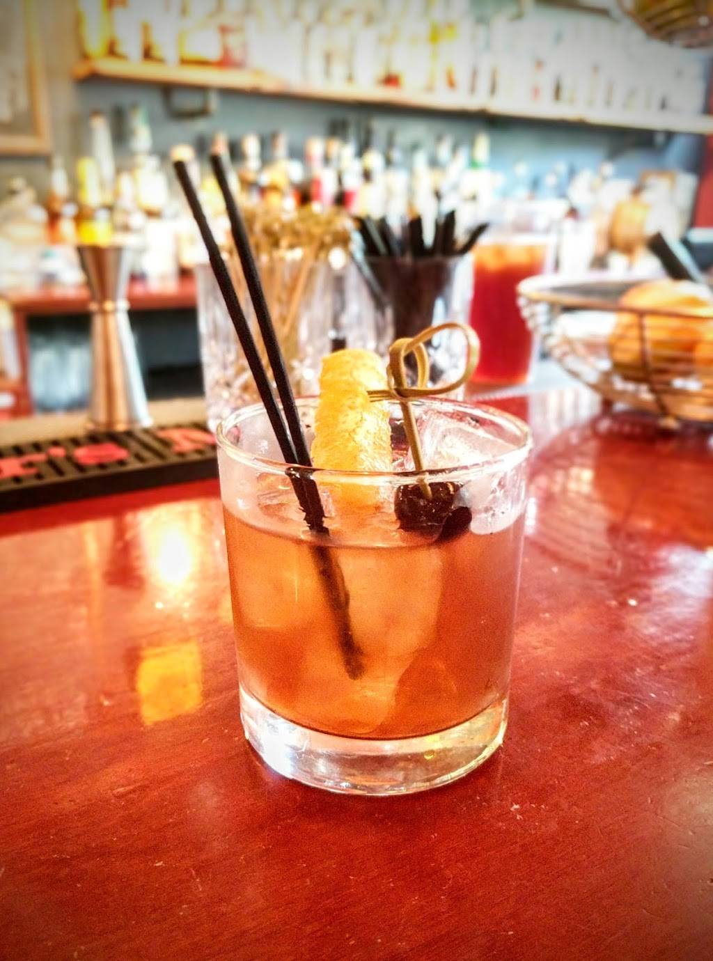 Blue Pit BBQ & Whiskey Bar | restaurant | 1601 Union Ave, Baltimore, MD 21211, USA | 4439485590 OR +1 443-948-5590