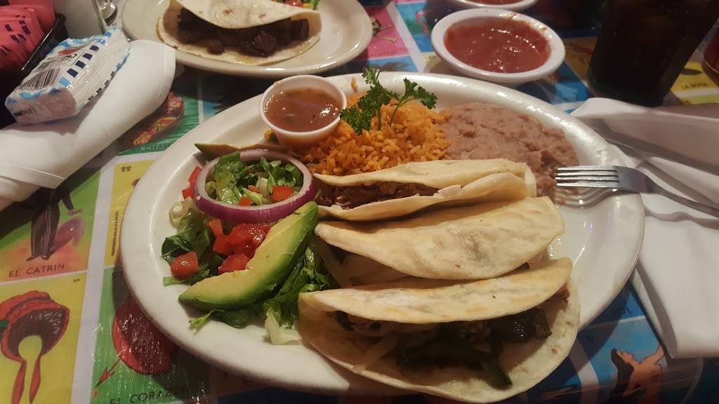 Mias Tex-Mex | restaurant | 4322 Lemmon Ave, Dallas, TX 75219, USA | 2145261020 OR +1 214-526-1020