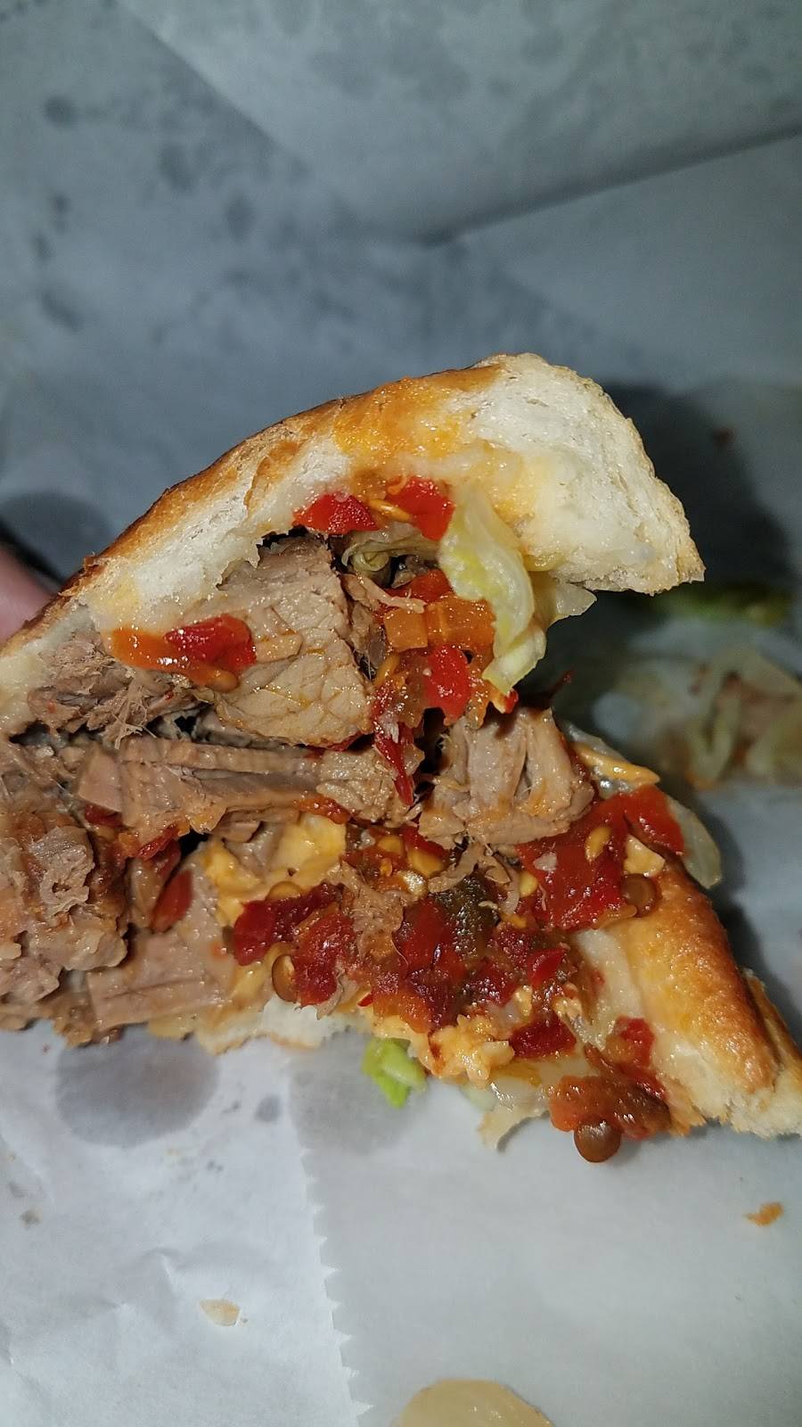 Sams Texas Sub Shop | meal takeaway | 4311 Colley Ave, Norfolk, VA 23508, USA | 7573334908 OR +1 757-333-4908