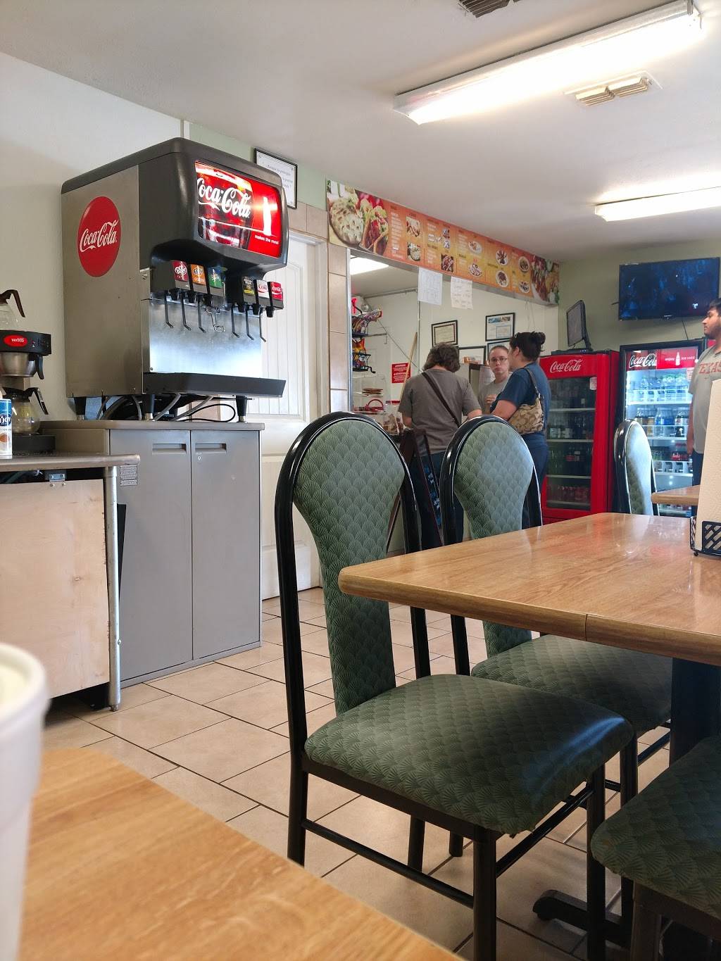 Texas Pupuseria y Taqueria | restaurant | 1706 N Hwy 175, Seagoville, TX 75159, USA | 2145064030 OR +1 214-506-4030