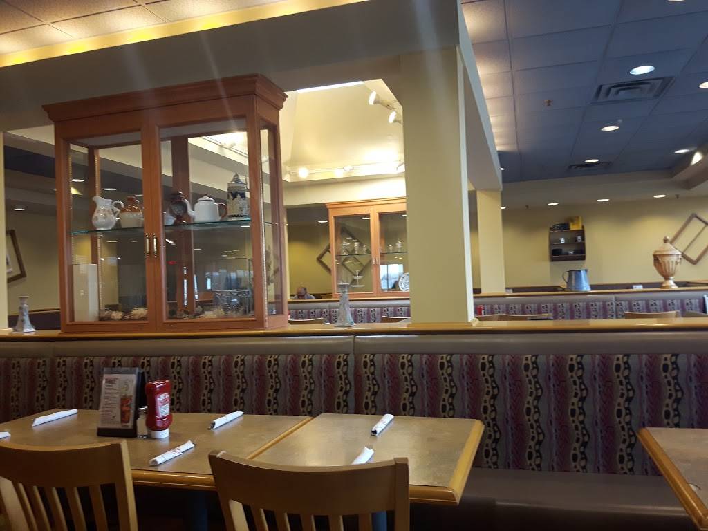 Swiss Chalet | restaurant | 6430 Erin Mills Pkwy, Mississauga, ON L5N 3P3, Canada | 9058585849 OR +1 905-858-5849
