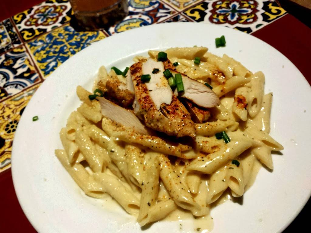 Chilis Grill & Bar | meal takeaway | 2029 Arden Way, Sacramento, CA 95825, USA | 9169052480 OR +1 916-905-2480