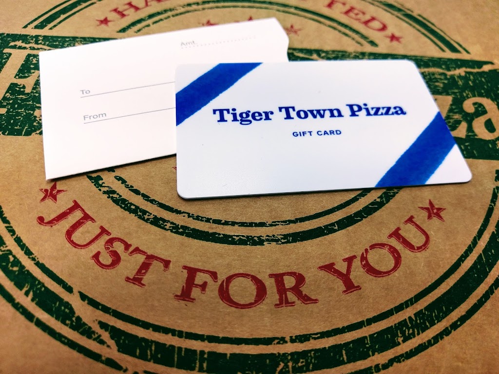 Tiger Town Pizza | restaurant | 302 N Main St, St John, KS 67576, USA | 6203775002 OR +1 620-377-5002