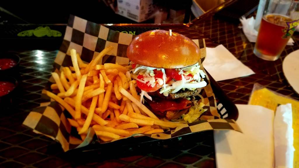 Hale’s Ale & Kitchen | restaurant | 3641 Fishinger Blvd, Hilliard, OH 43026, USA | 6147777344 OR +1 614-777-7344