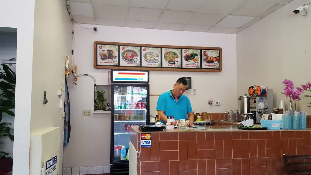 Pho Family Restaurant | restaurant | 1025 N State St, Los Angeles, CA 90033, USA | 3232220112 OR +1 323-222-0112