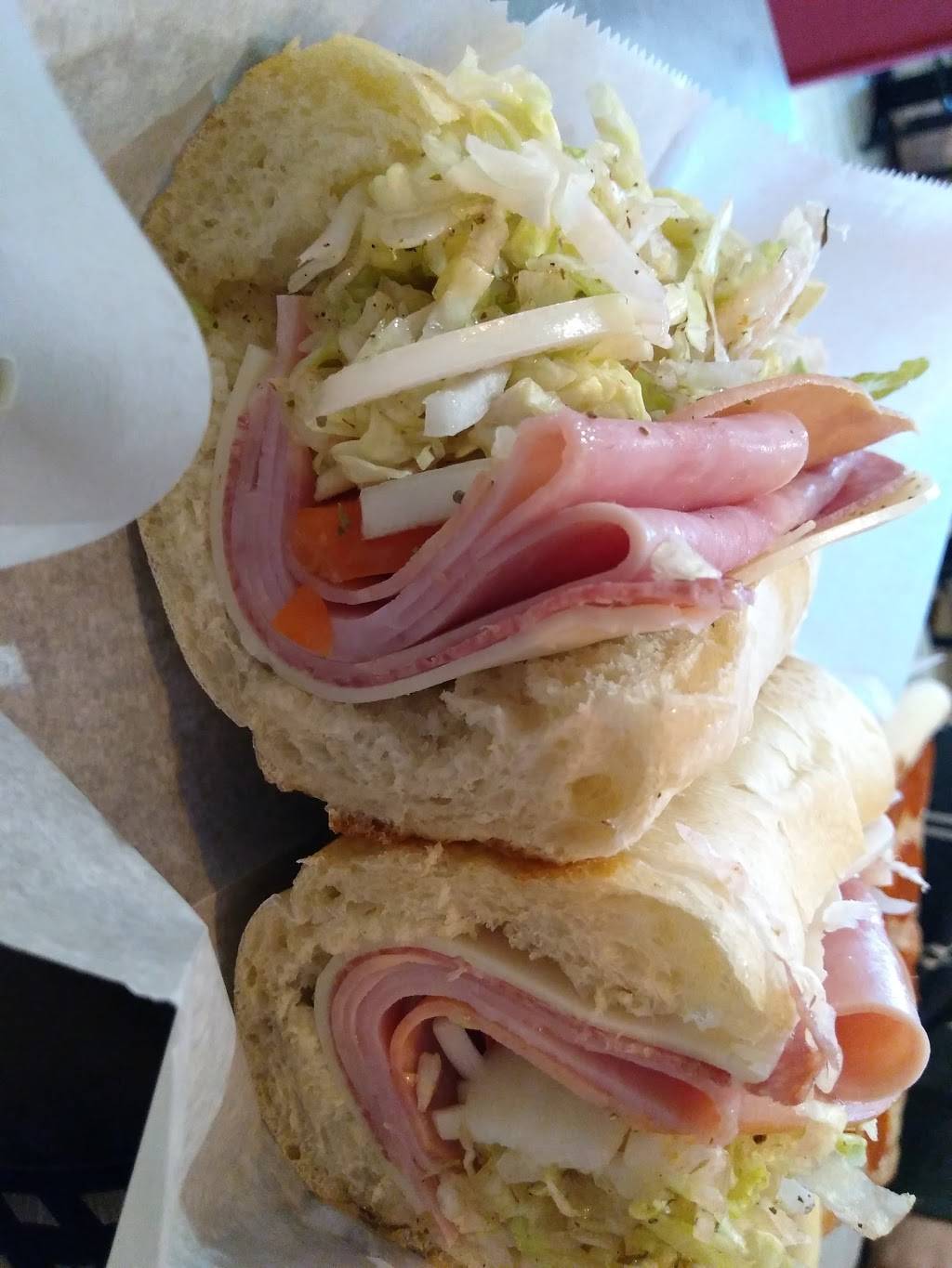 Francos Pizzeria | restaurant | 4810 Derry St, Harrisburg, PA 17111, USA | 7175257385 OR +1 717-525-7385