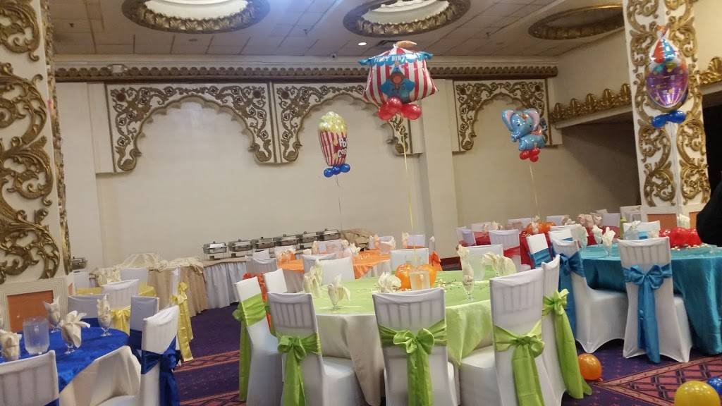 Royal Alberts Palace | restaurant | 1050 King Georges Post Rd, Fords, NJ 08863, USA | 7326611070 OR +1 732-661-1070