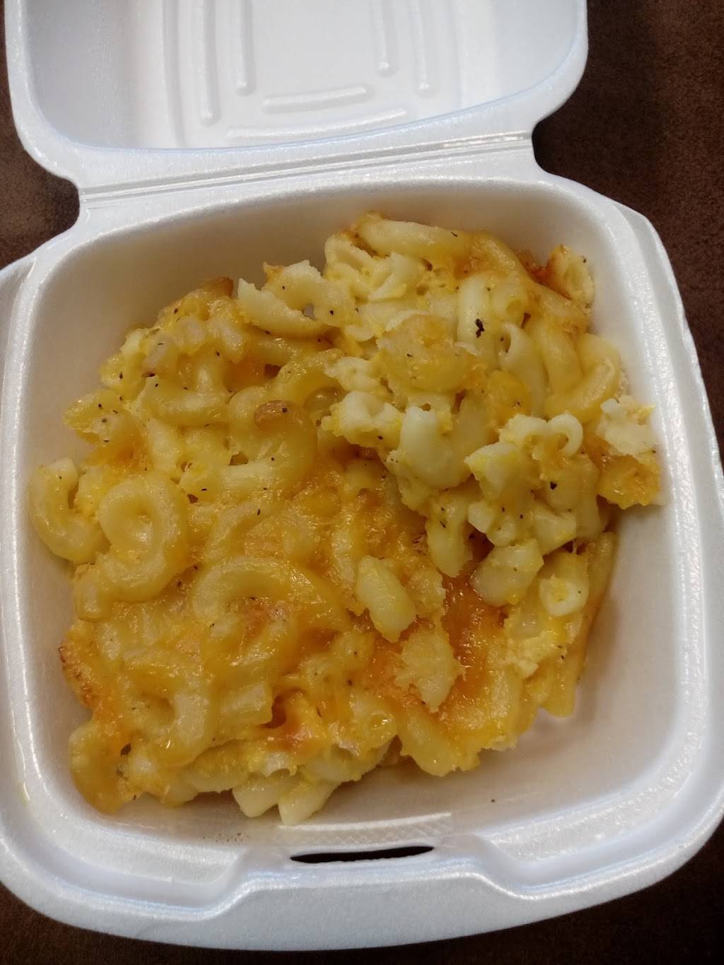 Jamaican Cafe Cuisine | restaurant | 1639 Pulaski Hwy, Bear, DE 19701, USA | 3023658303 OR +1 302-365-8303