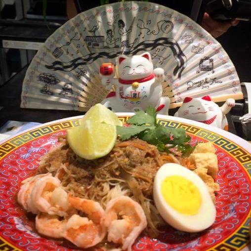 Kim Jen Ming, Cantine Satay Brothers MUHC | restaurant | 1001 Boulevard Décarie, Montréal, QC H4A 3J1, Canada | 5149332399 OR +1 514-933-2399