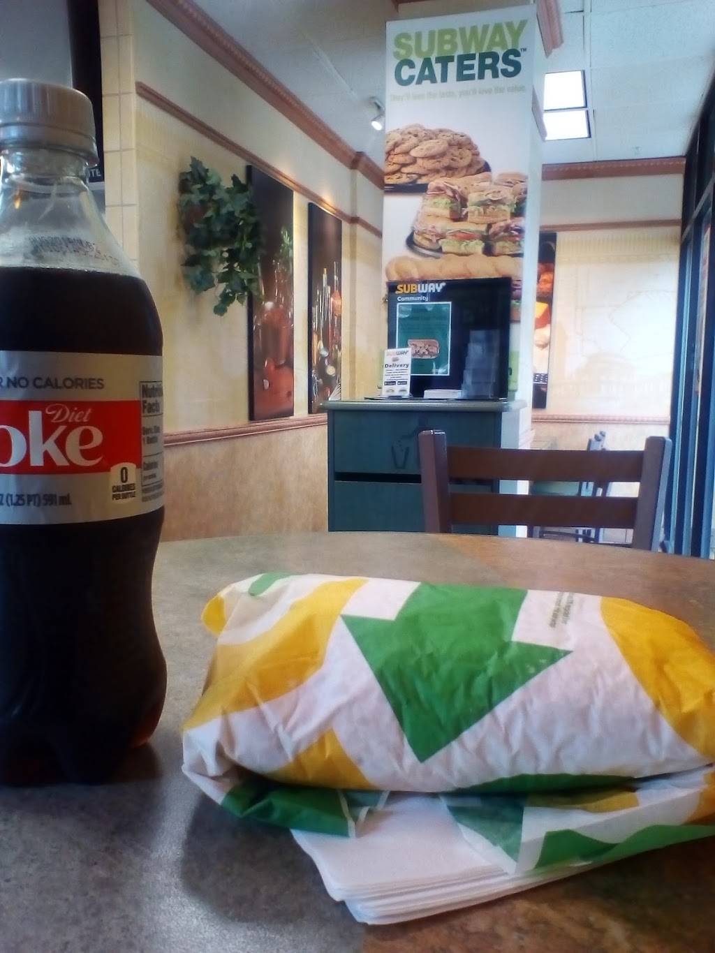 Subway | restaurant | 1260 Hennepin Ave, Minneapolis, MN 55403, USA | 6123336302 OR +1 612-333-6302