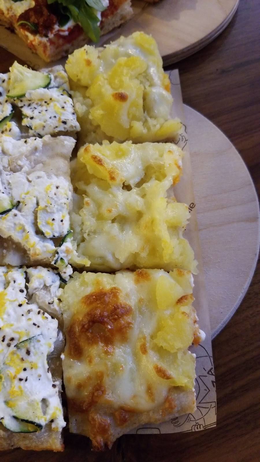 Bonci Pizzeria | restaurant | 1566 N Damen Ave, Chicago, IL 60622, USA | 8728293144 OR +1 872-829-3144