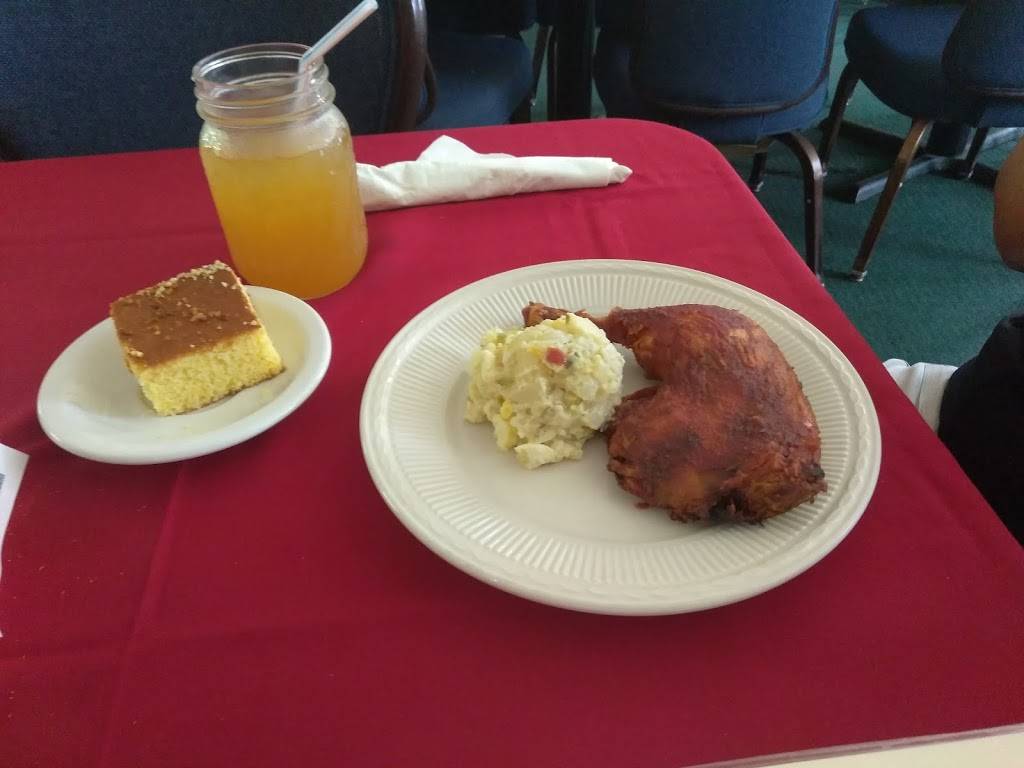 Gullah Grub Restaurant | restaurant | 877 Sea Island Pkwy, St Helena Island, SC 29920, USA | 8438383841 OR +1 843-838-3841