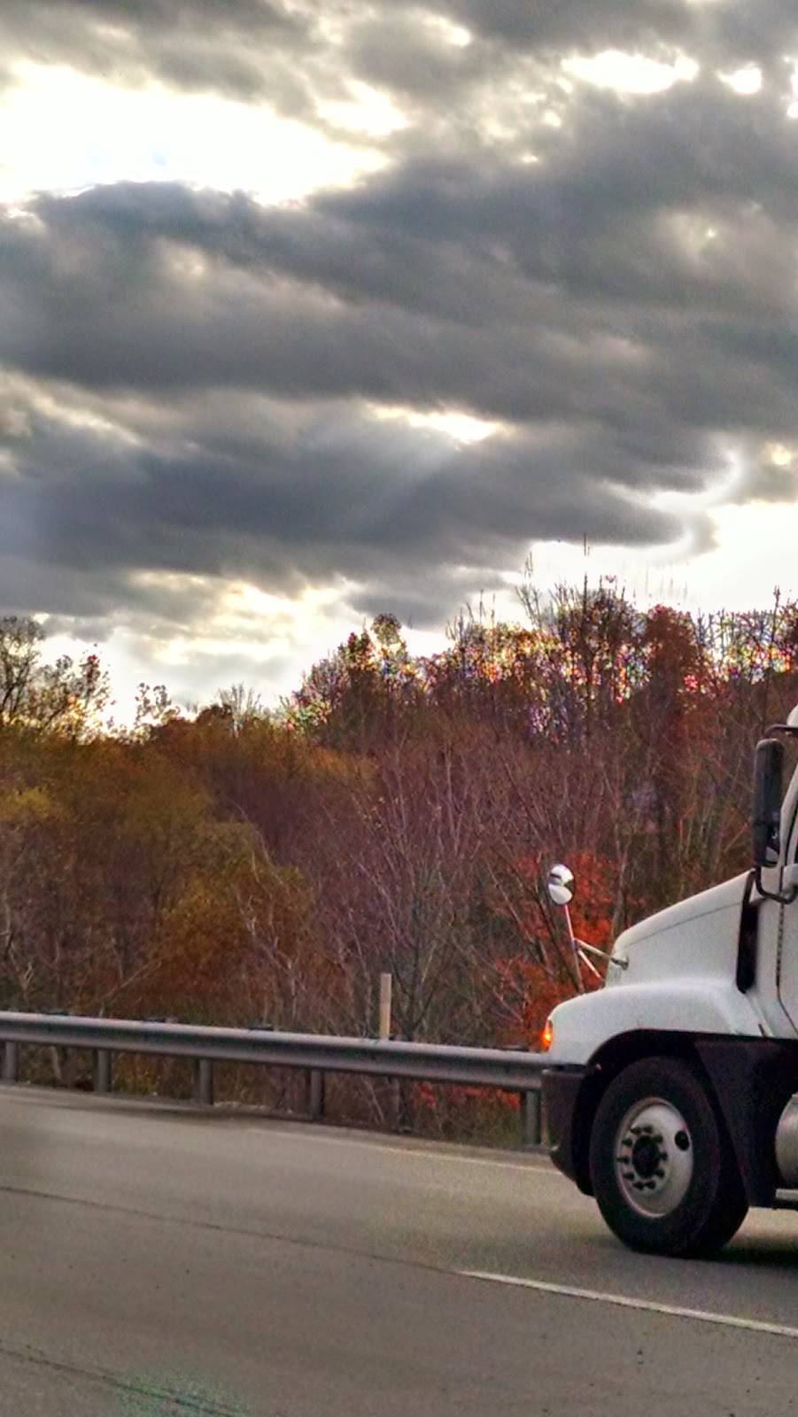 Pilot Travel Center | restaurant | 2309 Smithtown Rd, Morgantown, WV 26508, USA | 3042848518 OR +1 304-284-8518