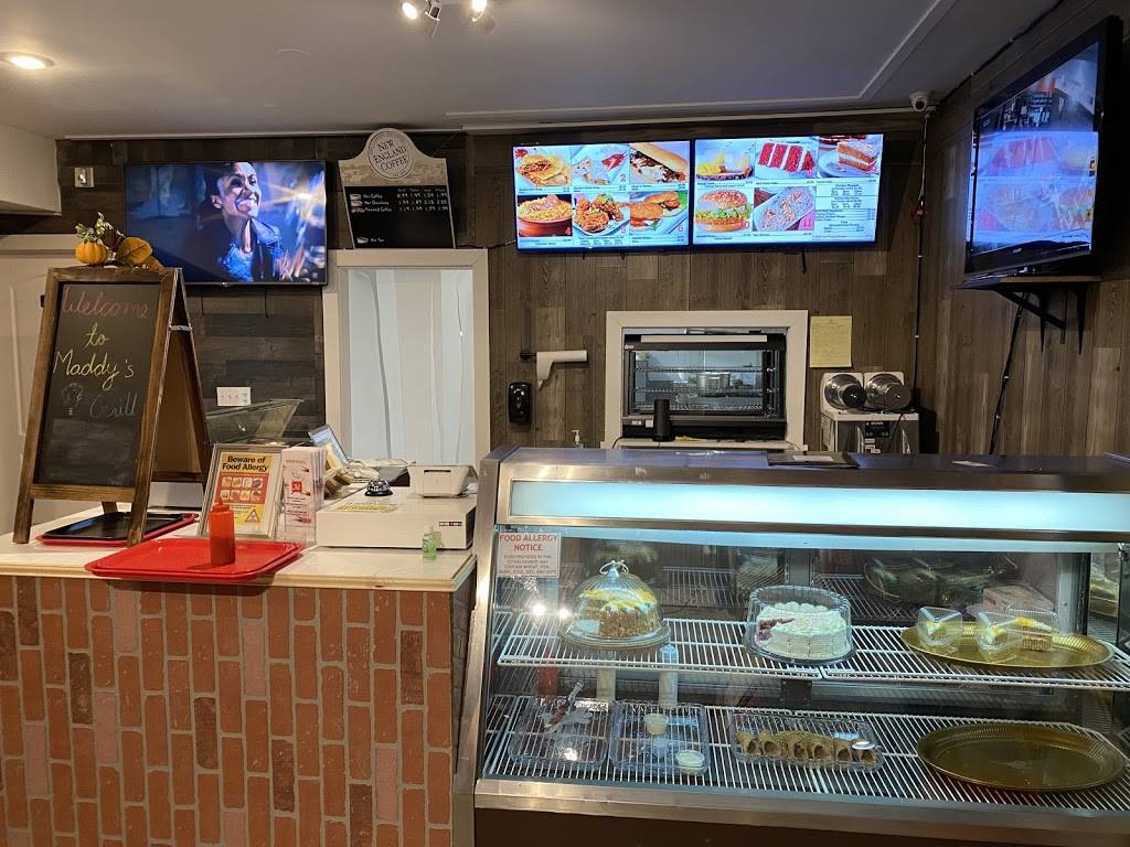 Maddys Grill | restaurant | 4086 Main St, Bridgeport, CT 06606, USA | 2032962338 OR +1 203-296-2338
