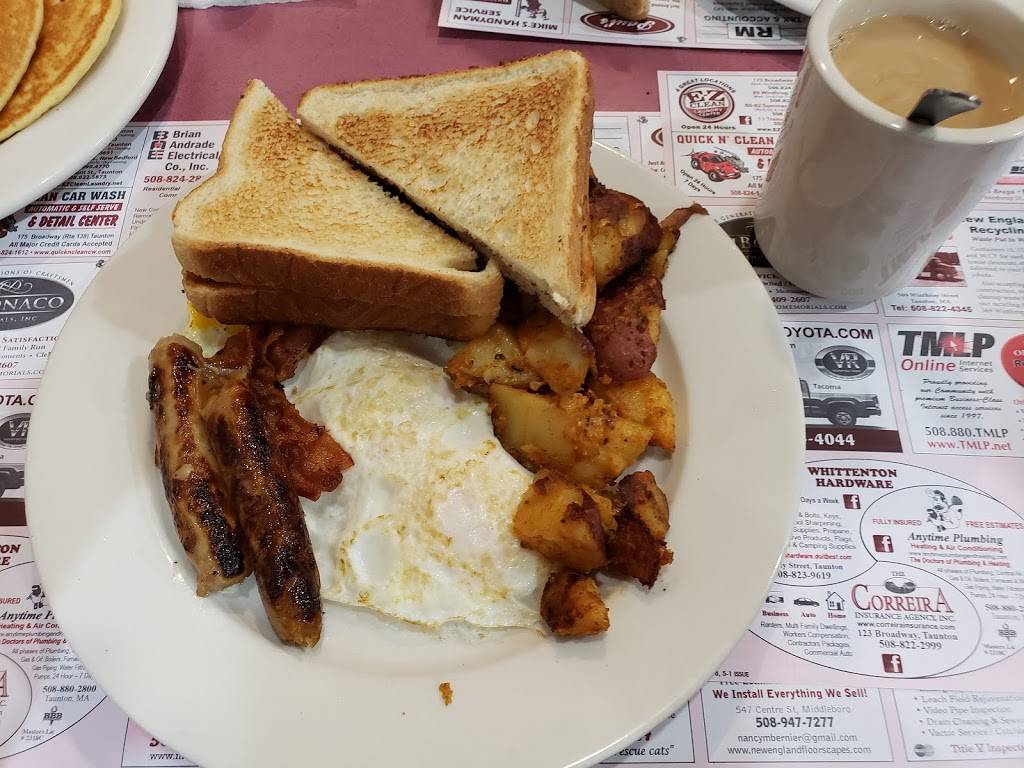 The Milk Bottle | restaurant | 785 Broadway, Raynham, MA 02767, USA | 5088226833 OR +1 508-822-6833