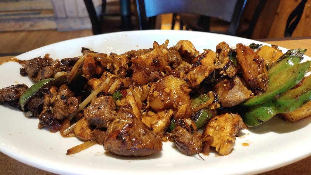 bds Mongolian Grill | restaurant | 221 S Washington St, Naperville, IL 60540, USA | 6304280300 OR +1 630-428-0300