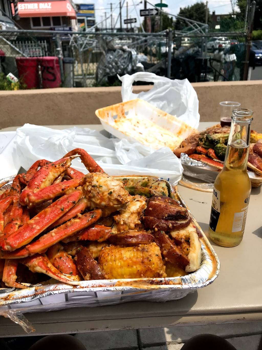 Soul Fed Philly | restaurant | 3622 N 17th St, Philadelphia, PA 19140, USA | 2155443269 OR +1 215-544-3269