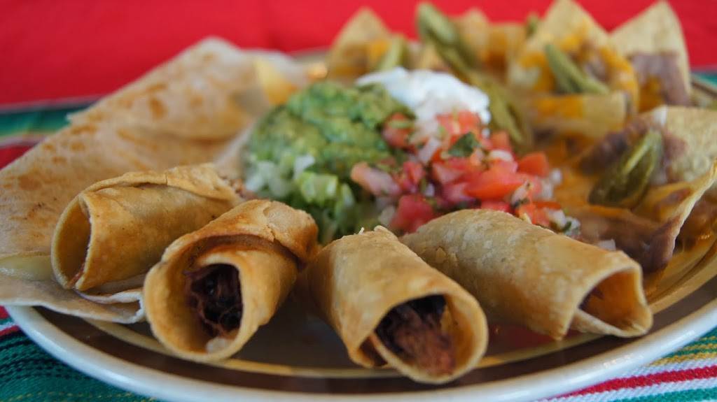 El Azteca | restaurant | 102 Peabody Rd, Vacaville, CA 95687, USA | 7074487231 OR +1 707-448-7231