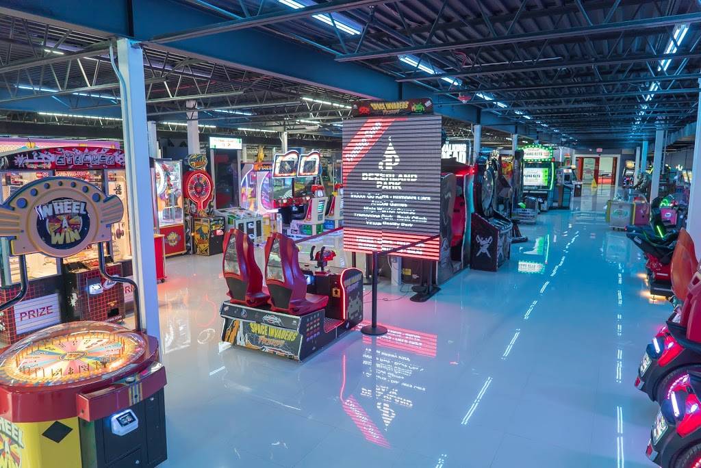 Dezerland Park Miami | restaurant | 14401 NE 19th Ave, North Miami, FL 33181, USA | 7865905000 OR +1 786-590-5000