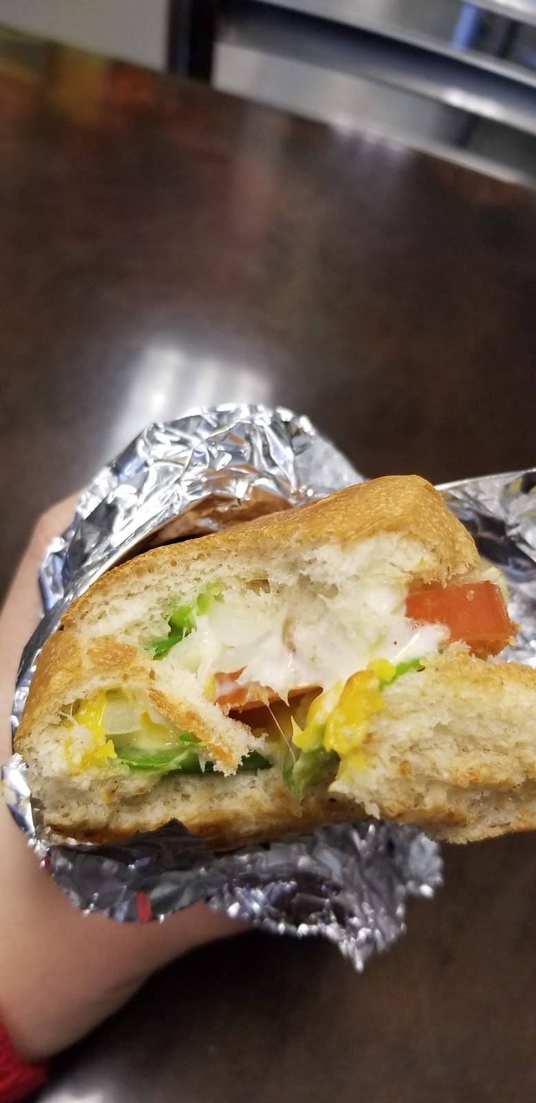 Planet Sub | restaurant | 2130 SW Wanamaker Rd # 120, Topeka, KS 66614, USA | 7852716230 OR +1 785-271-6230