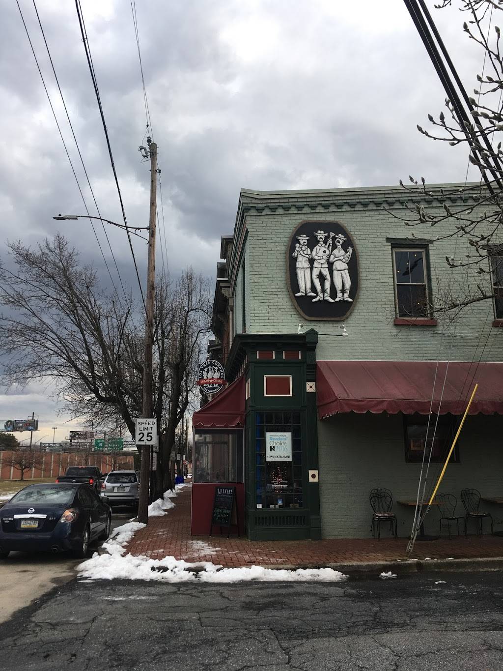 Los Tres Cubanos Restaurant | restaurant | 540 Race St, Harrisburg, PA 17104, USA | 7176358145 OR +1 717-635-8145