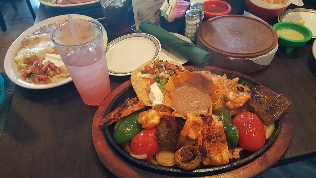 La Finca Mexican Restaurant | restaurant | 6734 Westheimer Lakes N Dr, Katy, TX 77494, USA | 2816932303 OR +1 281-693-2303