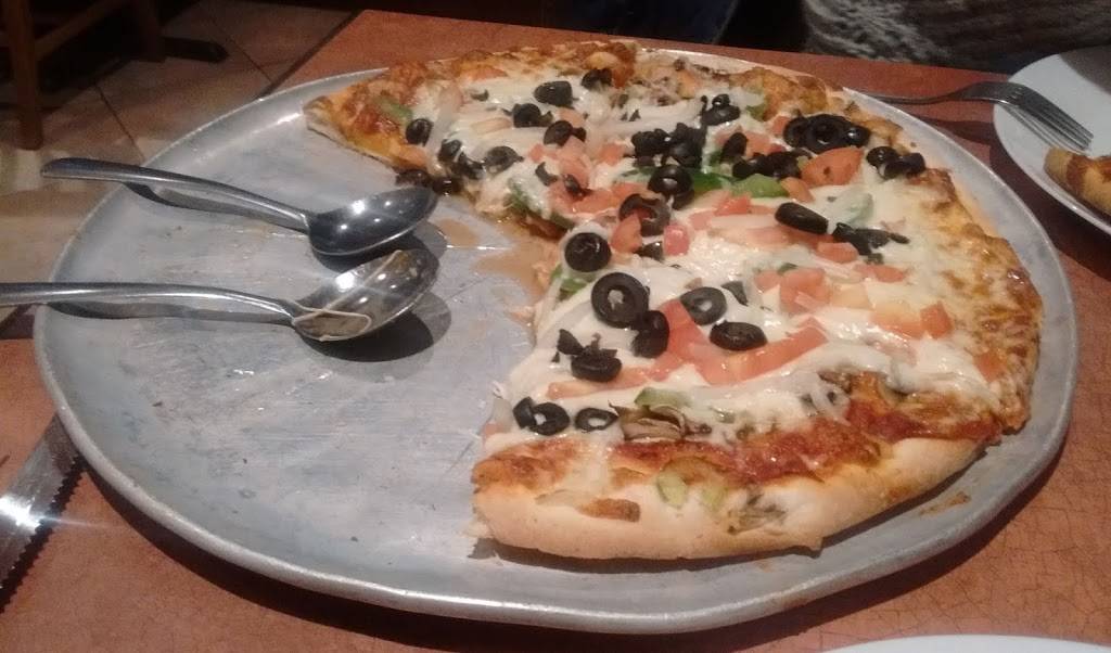 Place Souvenir | restaurant | 1495 Boulevard du Souvenir, Laval, QC H7N 5X1, Canada | 4506622525 OR +1 450-662-2525