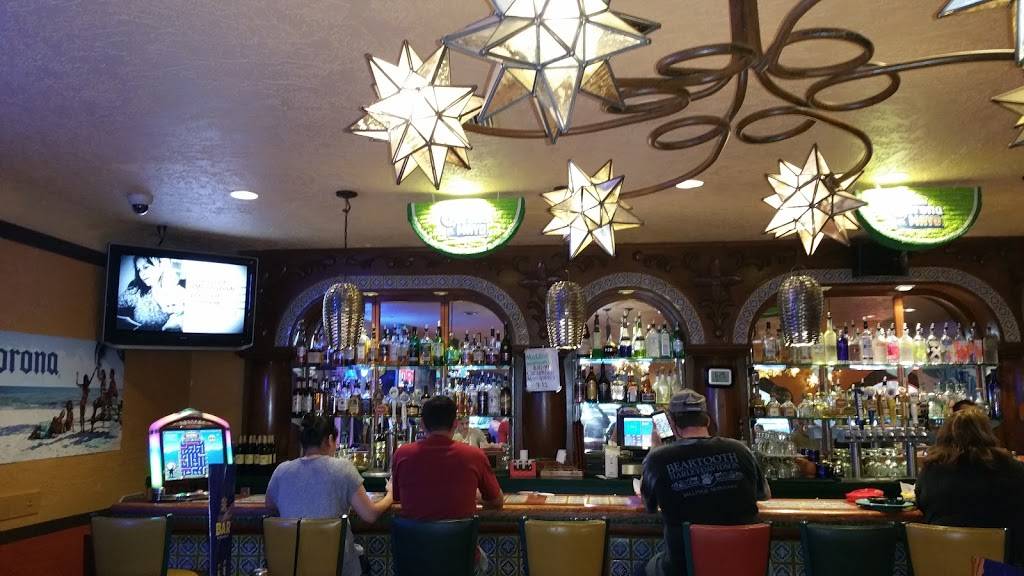 Azteca Mexican Restaurants | restaurant | 22003 66th Avenue West F Terrace Village Shopping Center, Mountlake Terrace, WA 98043, USA | 4256720601 OR +1 425-672-0601