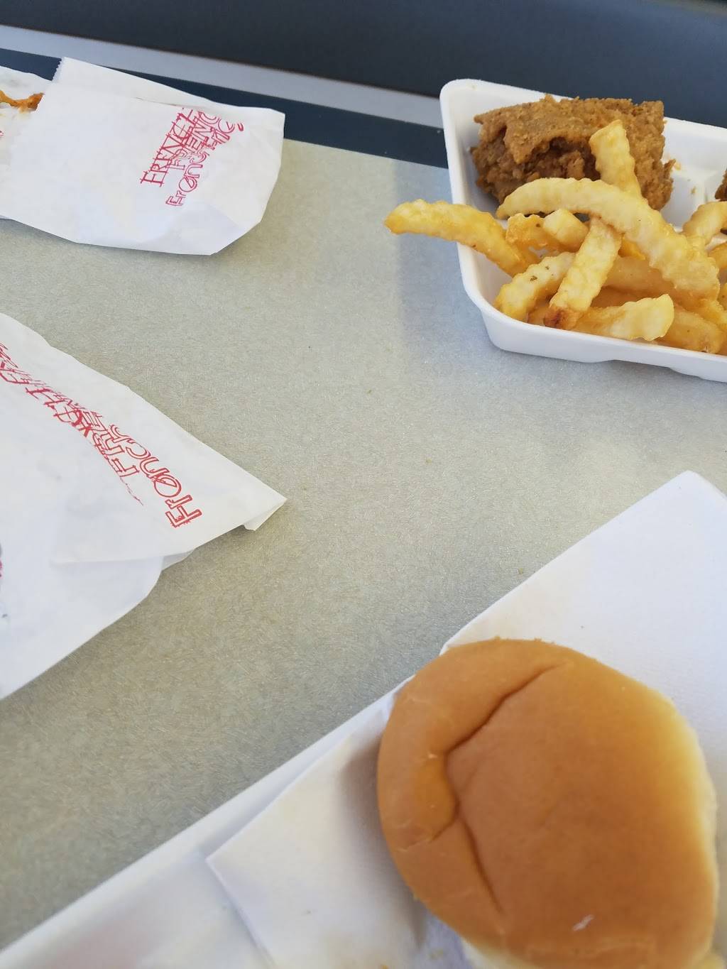 Miss Anns Fried Chicken | restaurant | 1032 Main St S, Greenwood, SC 29646, USA | 8642230537 OR +1 864-223-0537